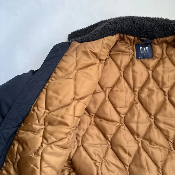 Gap men’s navy bomber jacket with sherpa collar - Picture 10 of 13